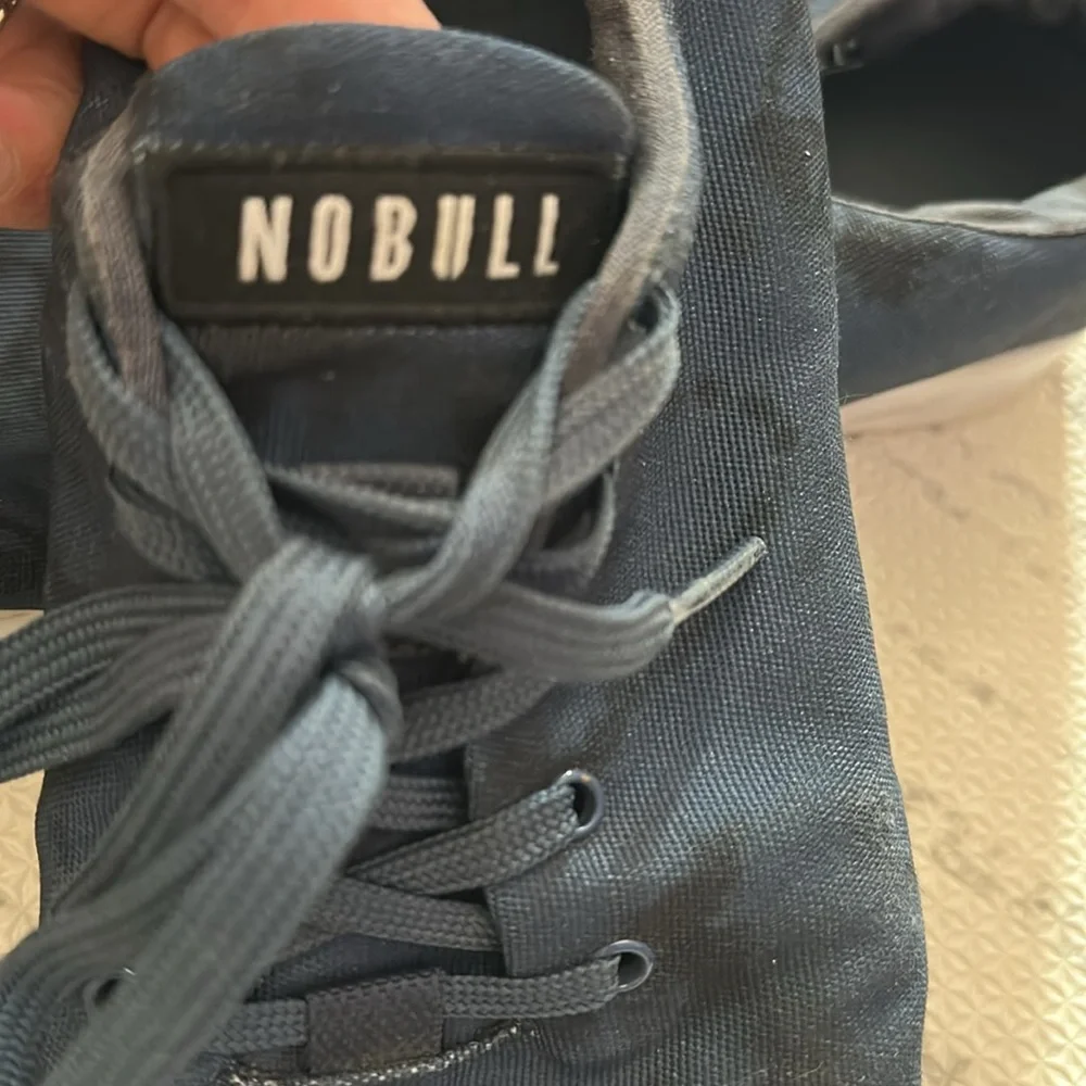 No Bull sneakers 10.5